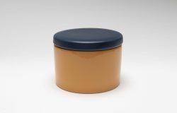 Pot à tabac bleu marine et jaune